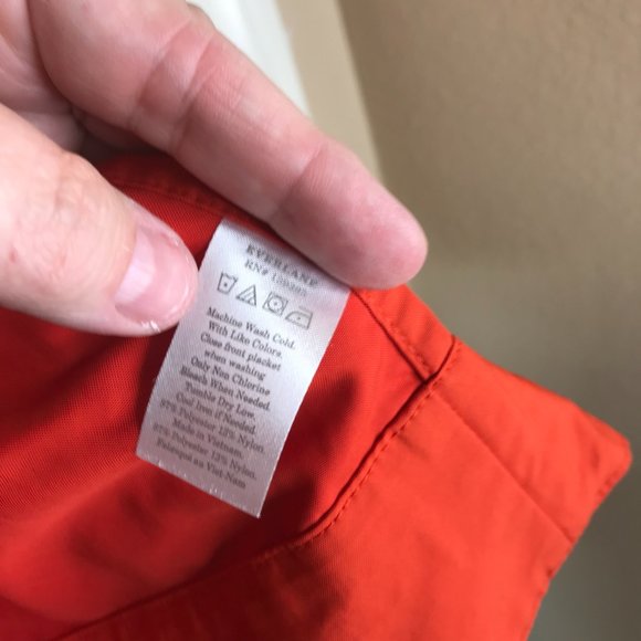 Everlane Women's Cropped City Anorak Rain Jacket Orange ~ Size S - Picture 8 of 8